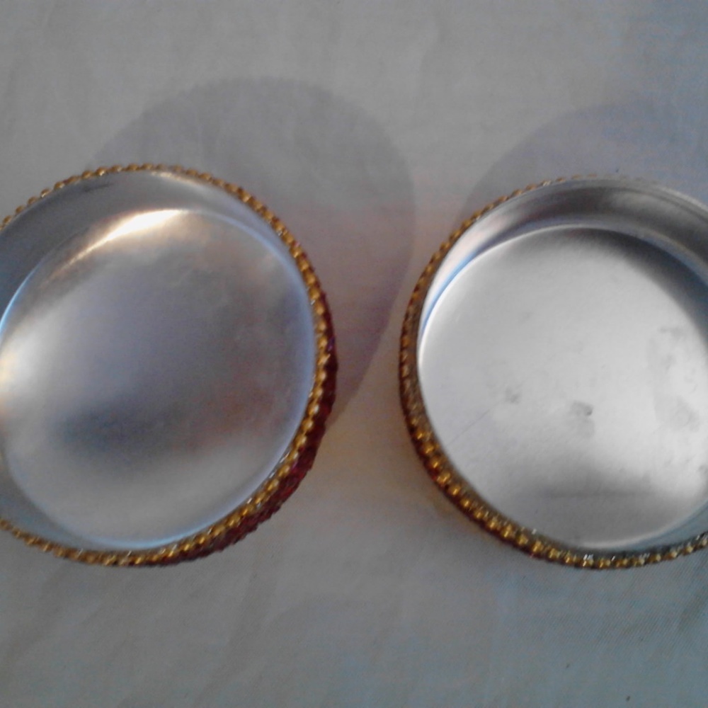 NWOT 2 Embellished Round Christmas Trinket Boxes - Picture 8 of 8